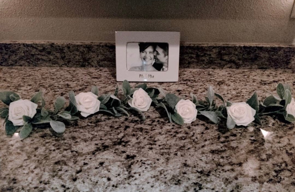Lambs Ear Garland with Roses, Table Runner, Wreath, Wedding Greenery, Fall Decor, Greenery, Home Decor, Farmhouse, Faux
